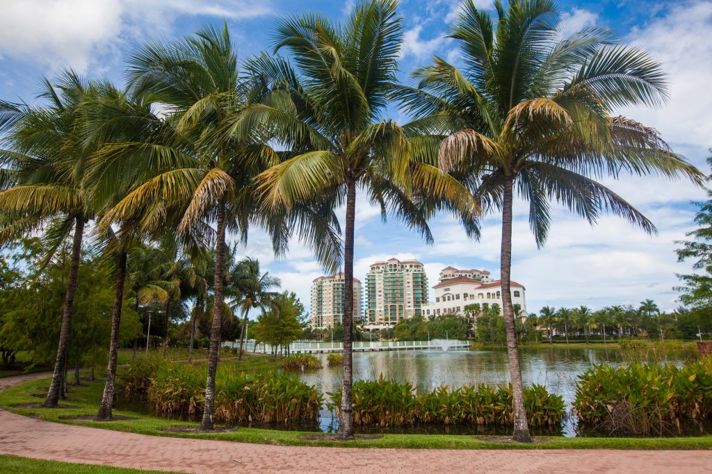 Buy home in PALM BEACH GARDENS - Cenege Real Estate Group