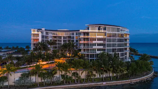 Live in Boca Raton - Cenege Real Estate Group